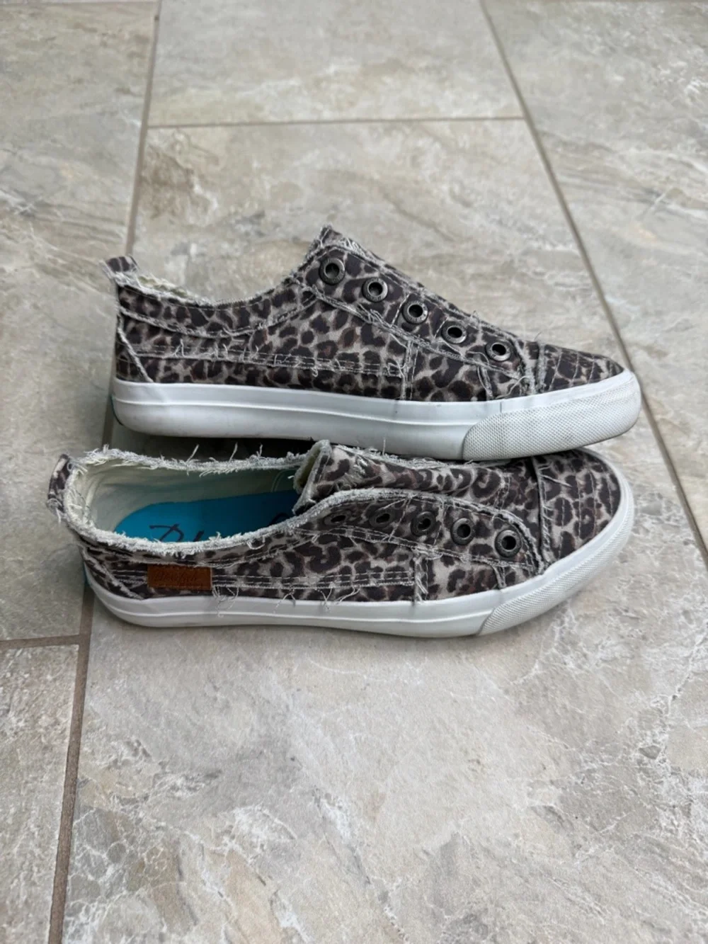 Women’s Blowfish Malibu Animal Leopard Print Canvas Sneakers - Picture 9 of 12